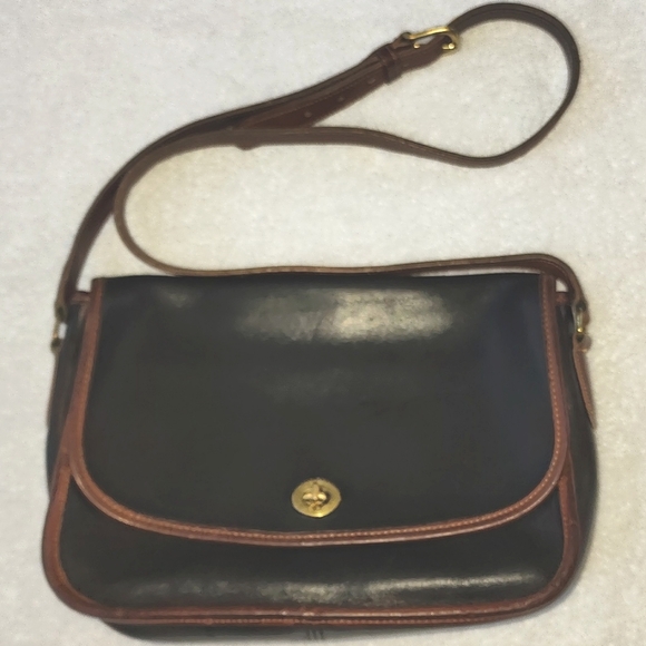 Coach Handbags - Coach Vintage Spectator Bag Preowned